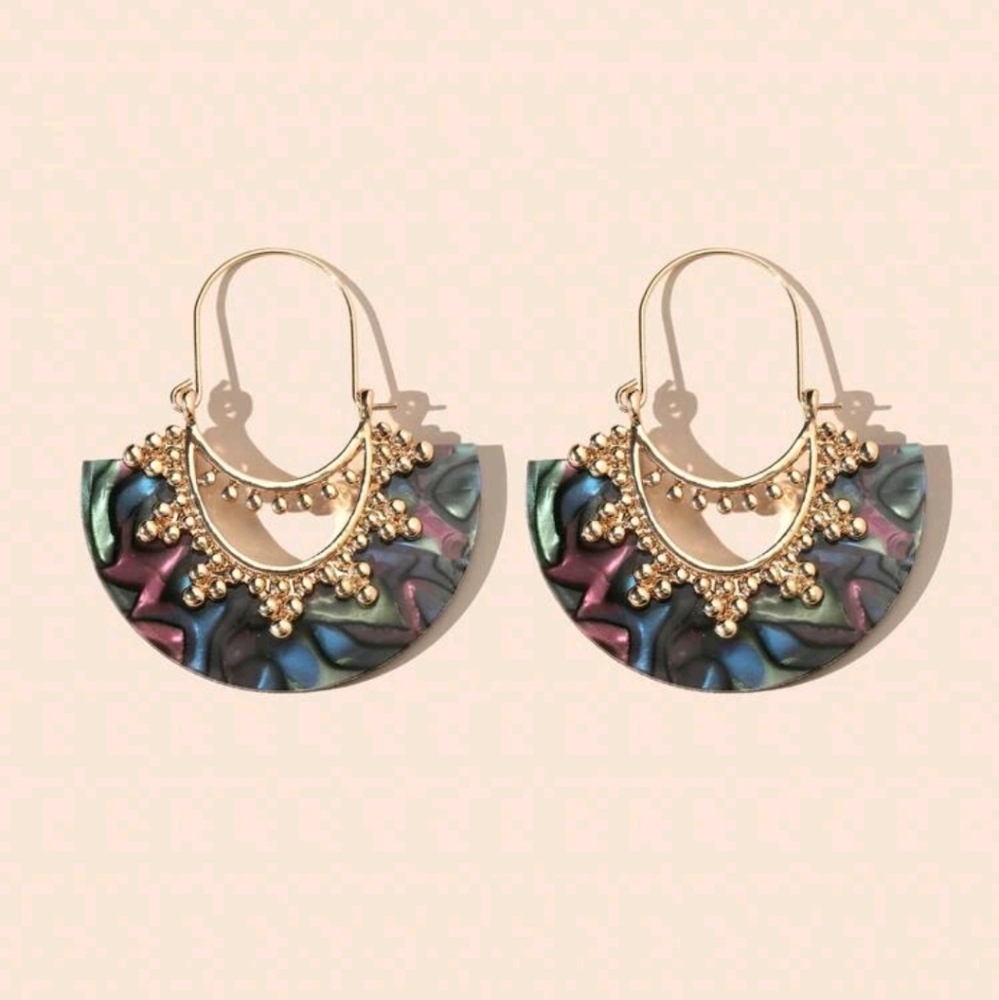 Boho Gold & Abalone abstract shell Fan hoop drop beach earrings 2/$30 - Picture 4 of 11